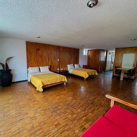 Suites Las Plazas Cuernavaca Exteriör bild