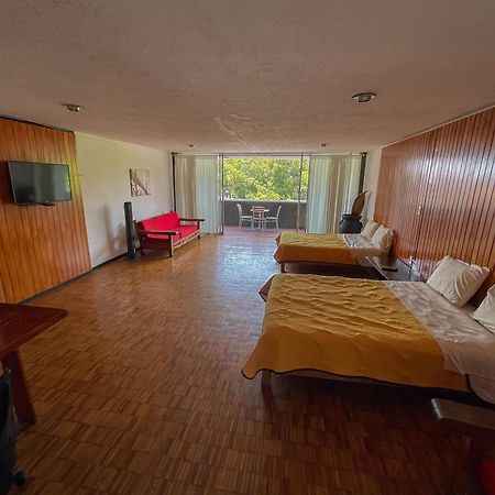Suites Las Plazas Cuernavaca Exteriör bild