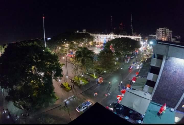 Suites Las Plazas Cuernavaca Exteriör bild