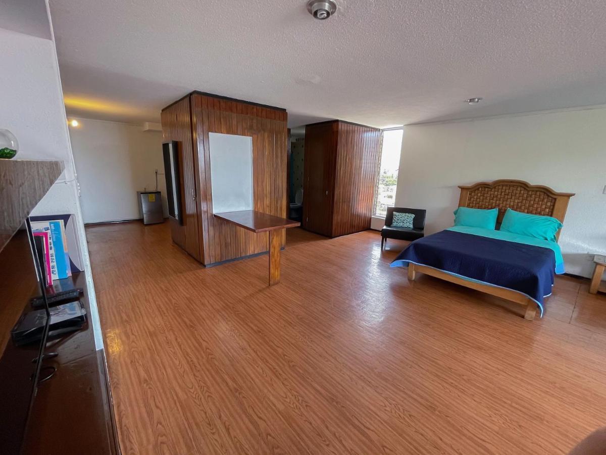 Suites Las Plazas Cuernavaca Exteriör bild
