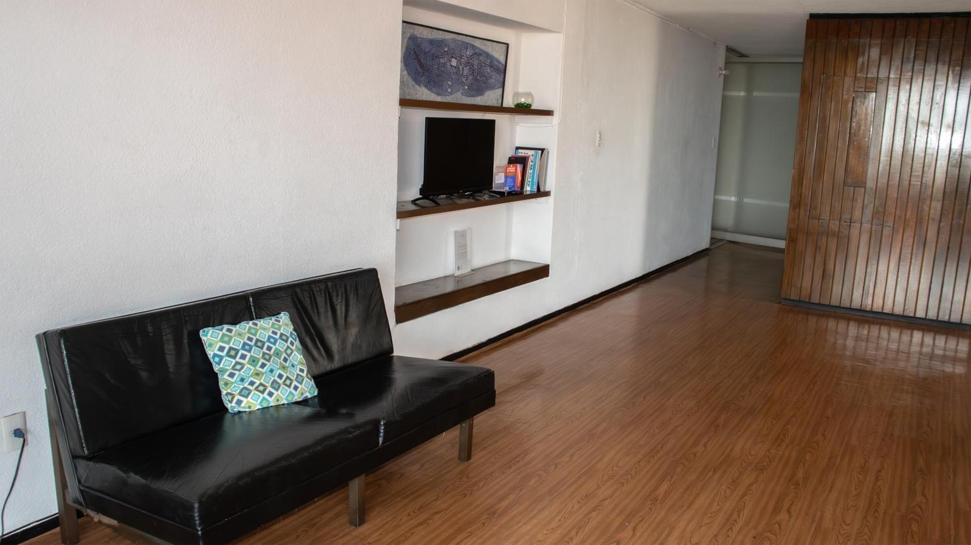 Suites Las Plazas Cuernavaca Exteriör bild